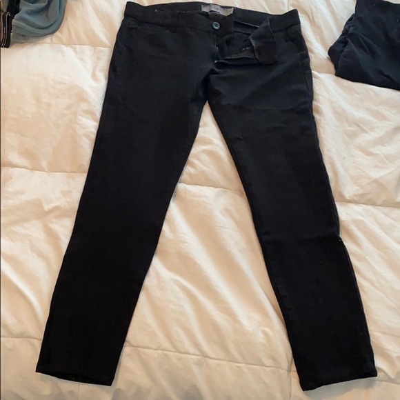 Paige black Jegging ish - Picture 1 of 2